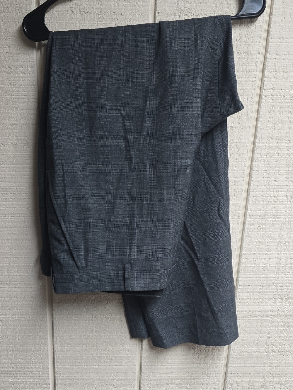 Stafford Men's Gray Plaid Dress Pants